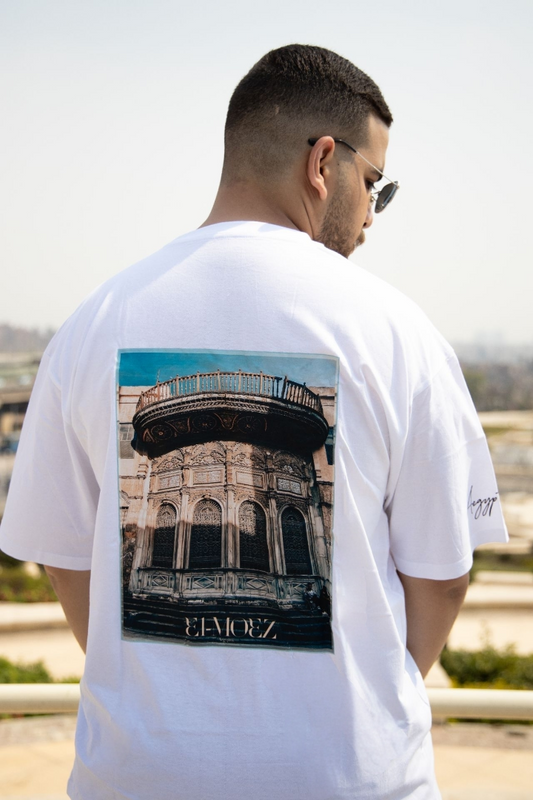 Moez Curved Wall